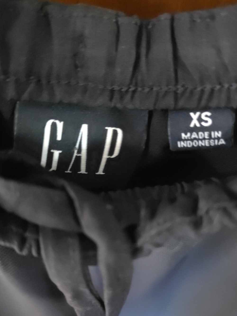 GAP Women's Relaxed Drawstring Pants Dressy-er Fabric - Picture 2 of 4